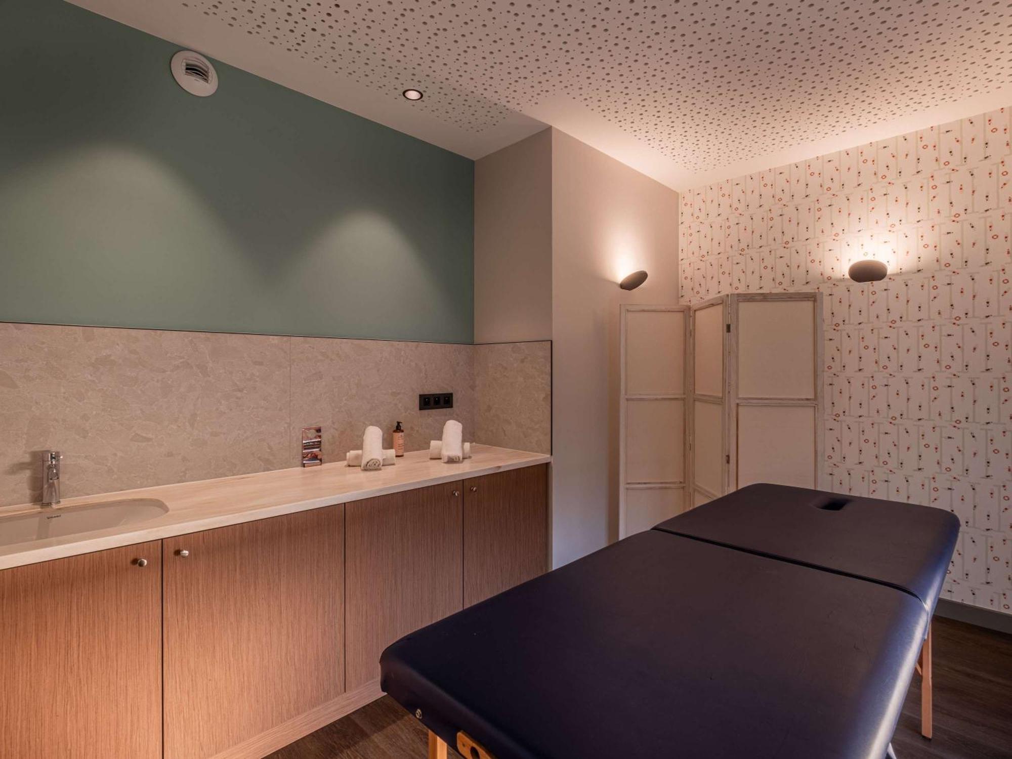 Mercure Le Mans Batignolles Esterno foto